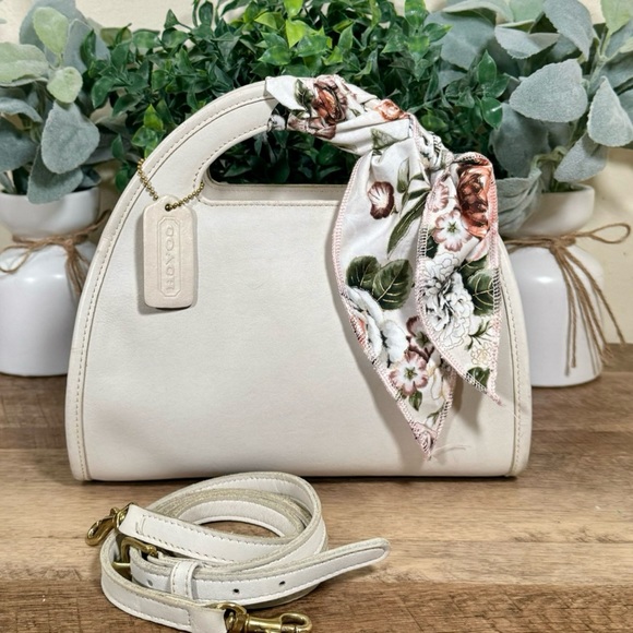 Coach Handbags - Vintage Coach White Carousel Bag 9942